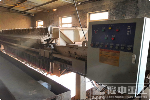 洗沙板框壓濾機設(shè)備利潤高嗎？生產(chǎn)線怎么配才能更高產(chǎn)？