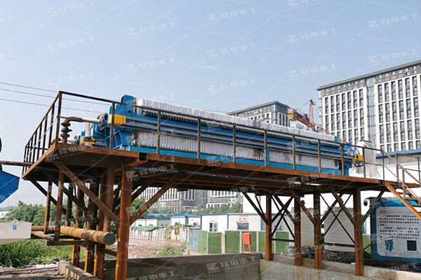 板框污泥壓濾機停止工作時有哪些預防措施？